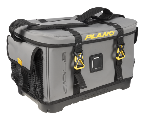 Plano Z Series Waterproof Tackle Bag 3700